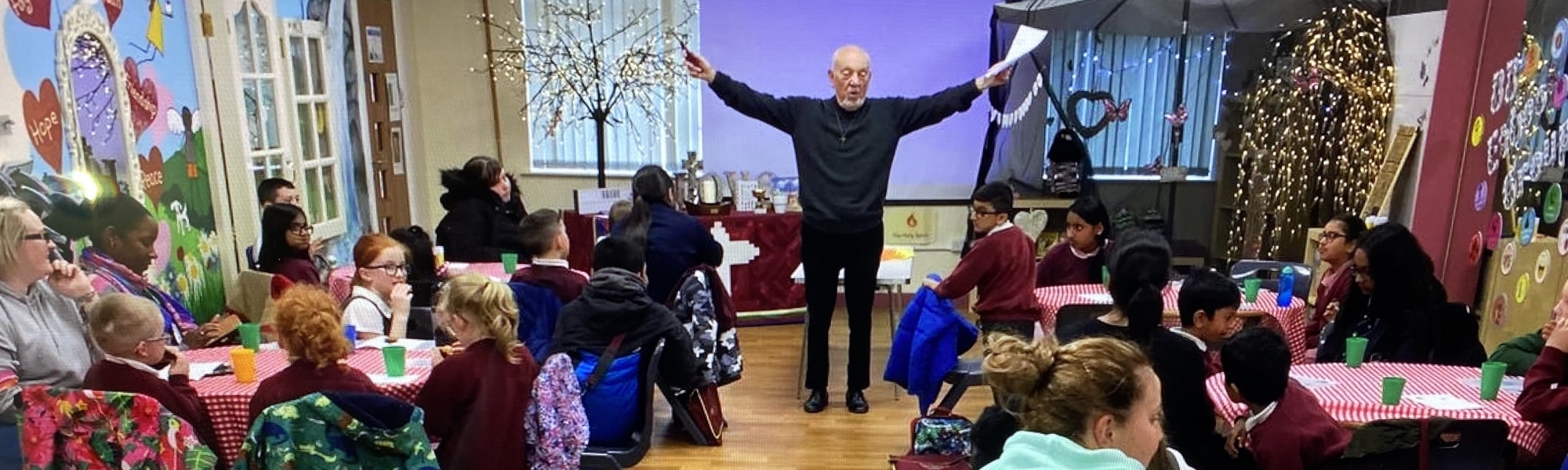 Caf&eacute; Church June 2019 - Pentecost